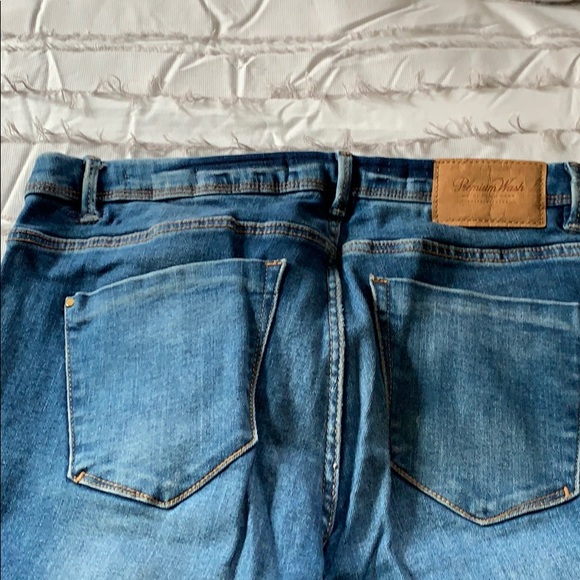 Jeans - Picture 4 of 4